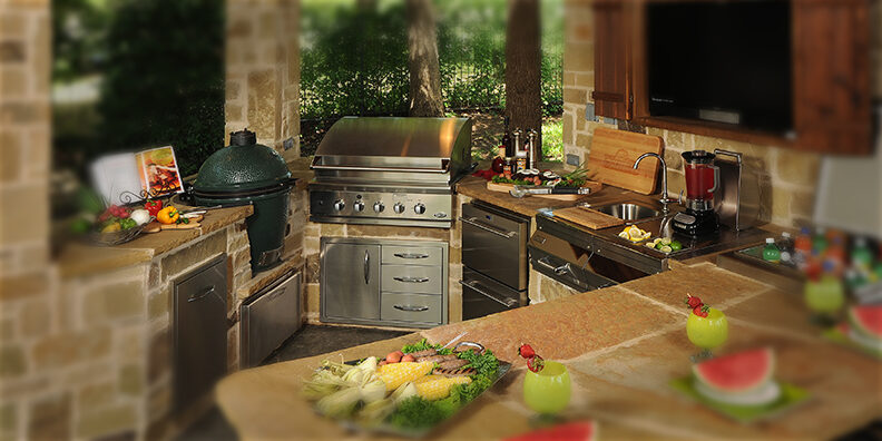 A personalized outdoor kitchen in Grapevine, TX